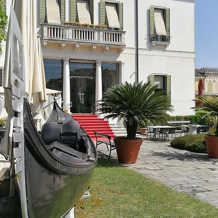 Hotel AB Baretta Legnaro Buitenkant foto