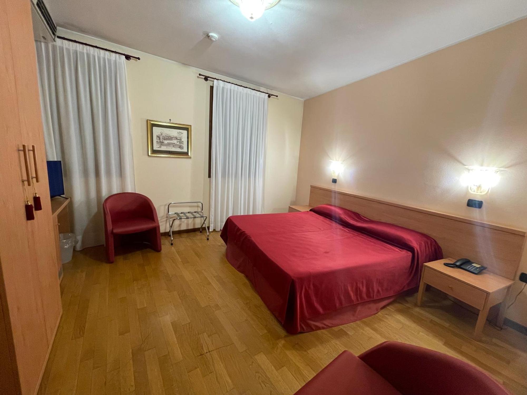 Hotel AB Baretta Legnaro Buitenkant foto