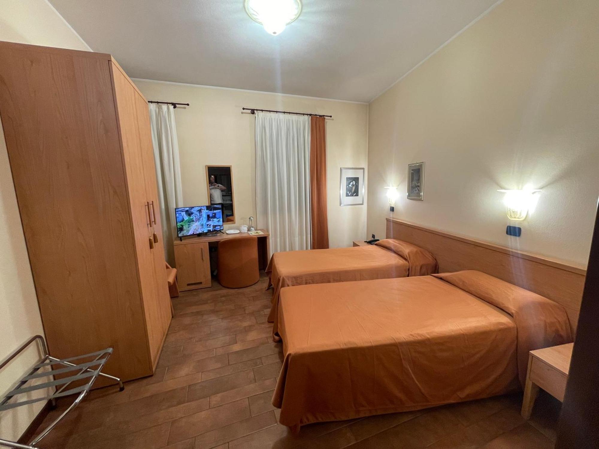 Hotel AB Baretta Legnaro Buitenkant foto
